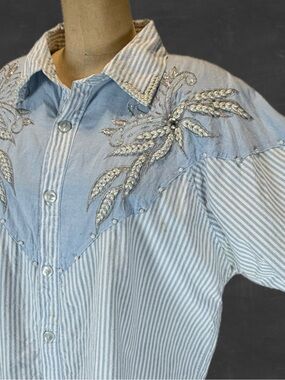 VINTAGE 80s western bling show shirt beaded floral pinstripe cotton dolman blue